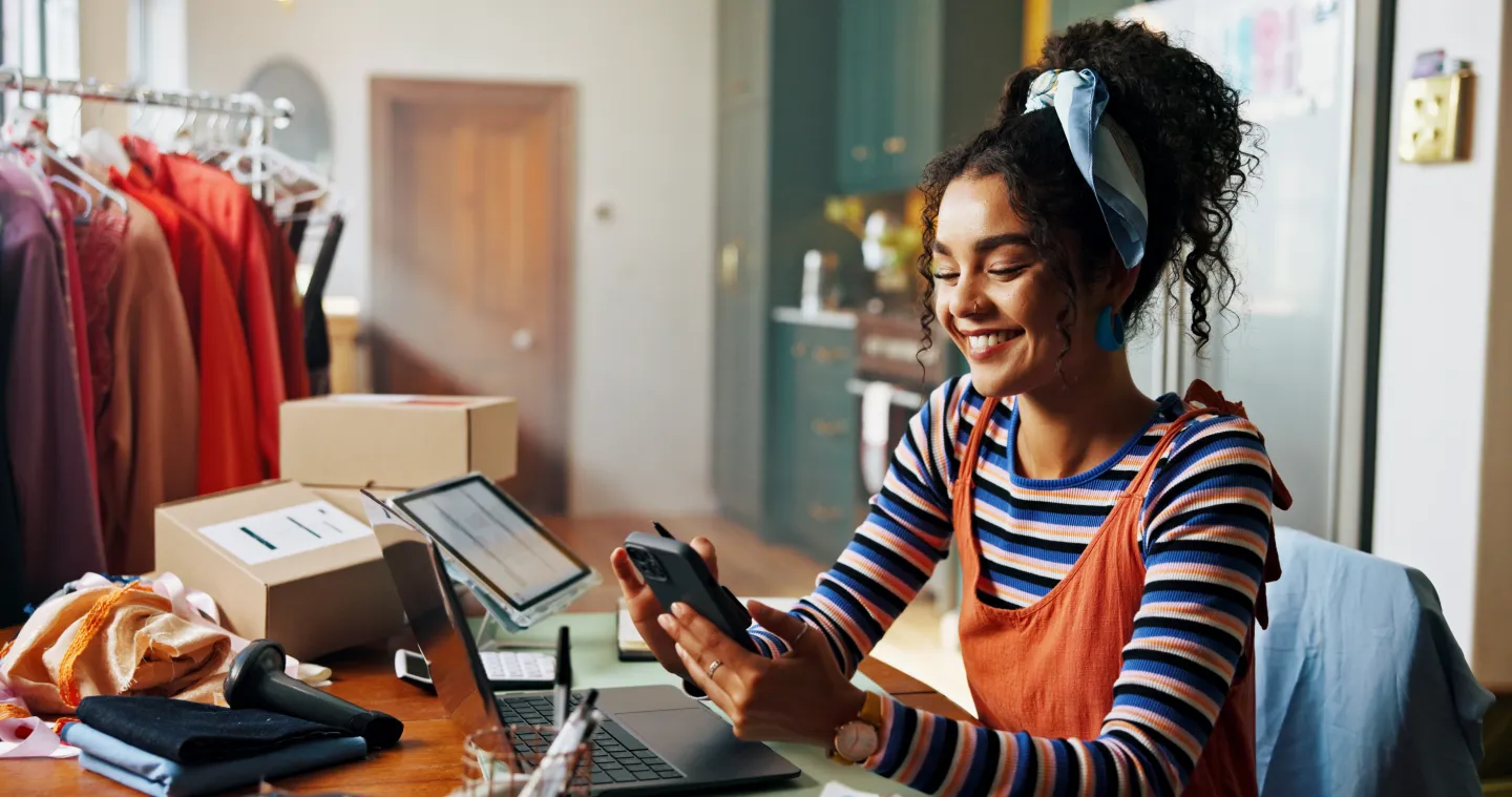 Student heeft webshop in fashion en handelt orders af