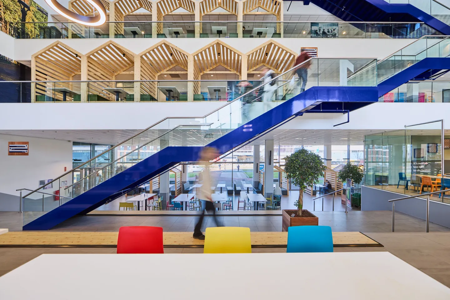 Business & Administration College op de Marco Pololaan in Utrecht