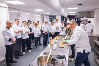 Hans van Triest in keuken Horeca